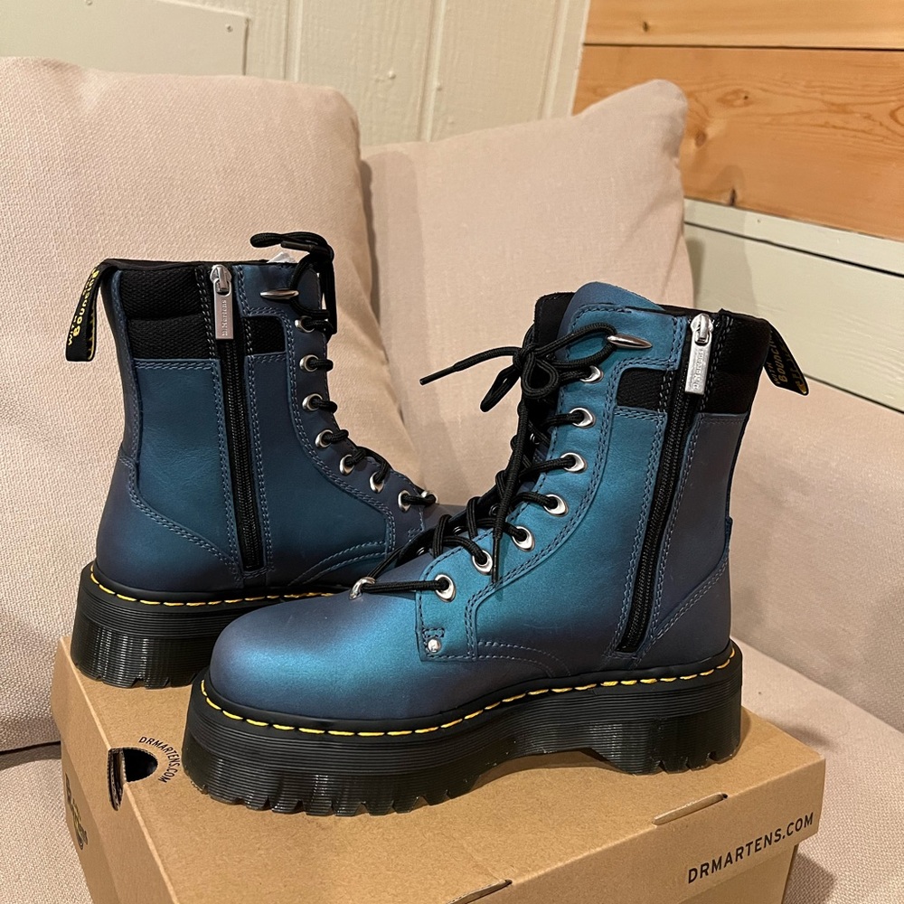 Dr. Martens Jadon Quad Retro Blue Boots M/8 W/9